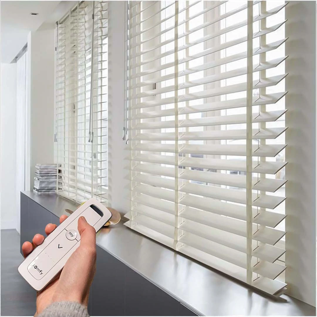 Smart Motorized Wooden Venetian Blind